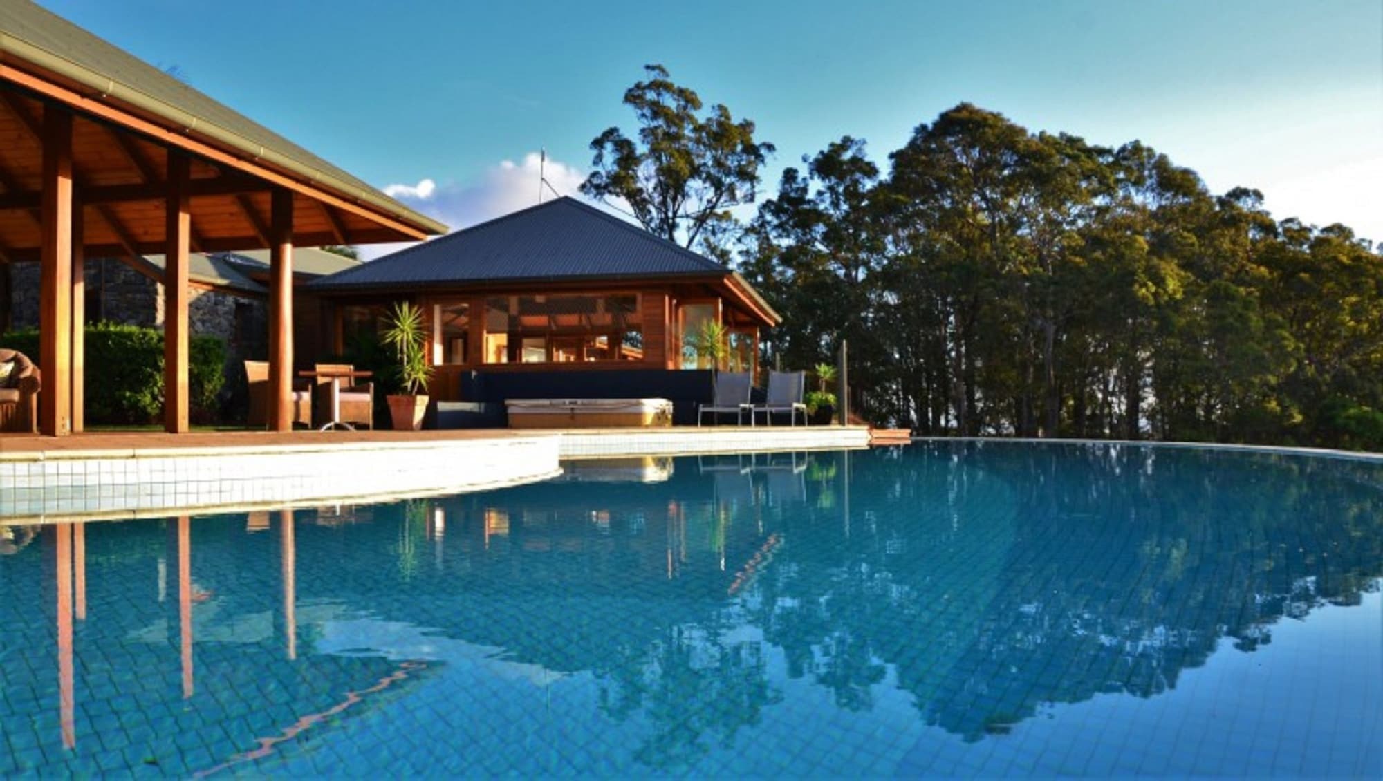 Ruffles Lodge And Spa Willow Vale Exterior photo